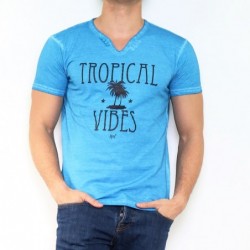 T-shirt manche courte col V...