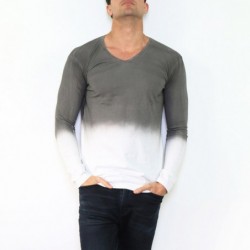 T-shirt manche longue col V...